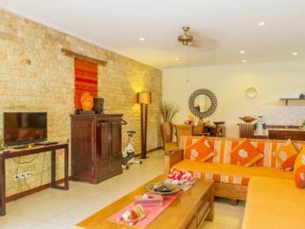 Villa Heliconia スミニャック エクステリア 写真