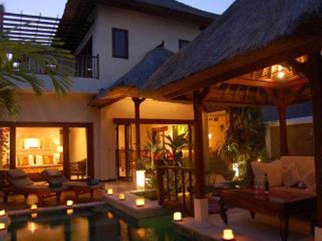 Villa Heliconia スミニャック エクステリア 写真